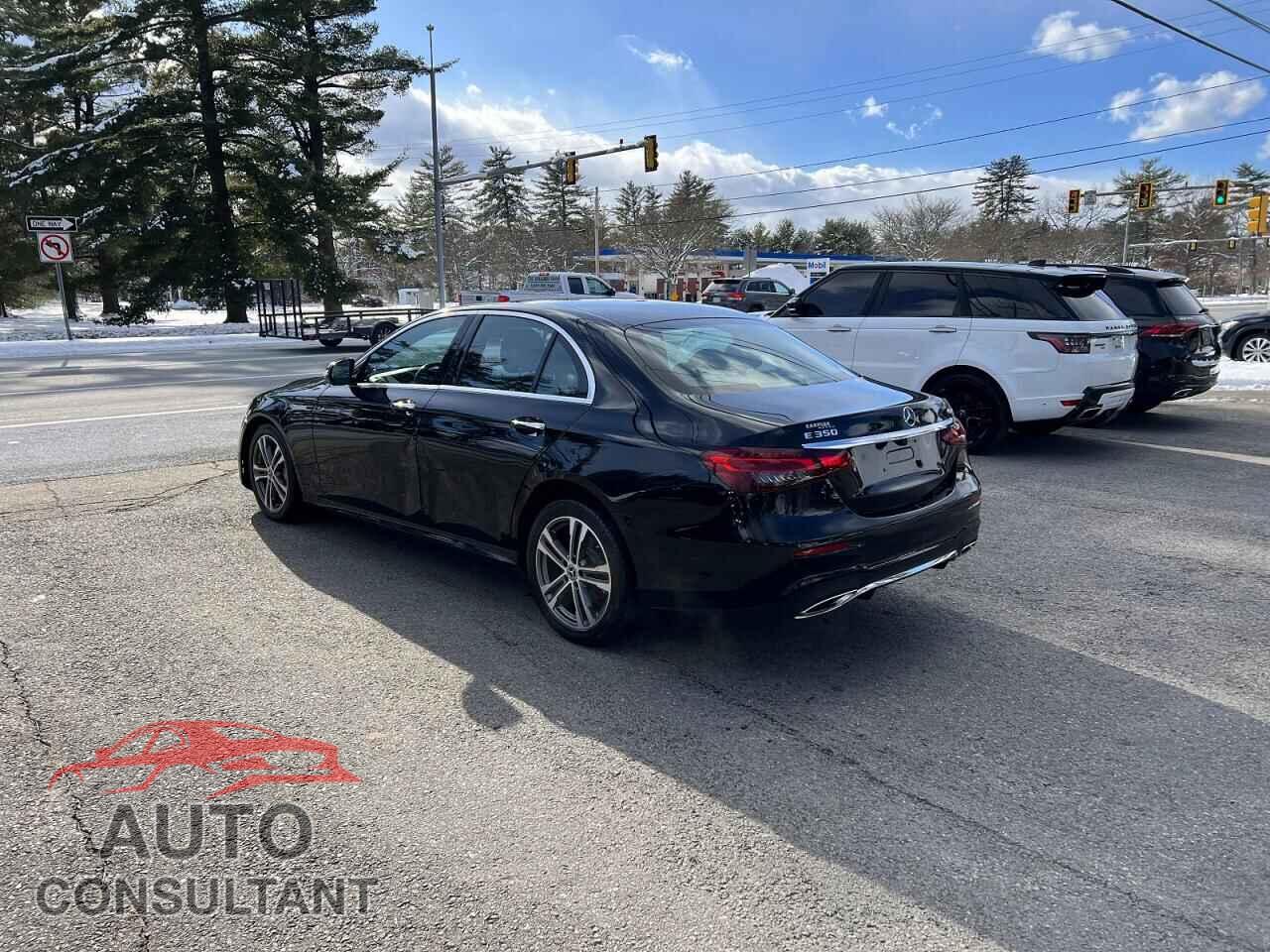 MERCEDES-BENZ E-CLASS 2021 - W1KZF8EB3MA920659