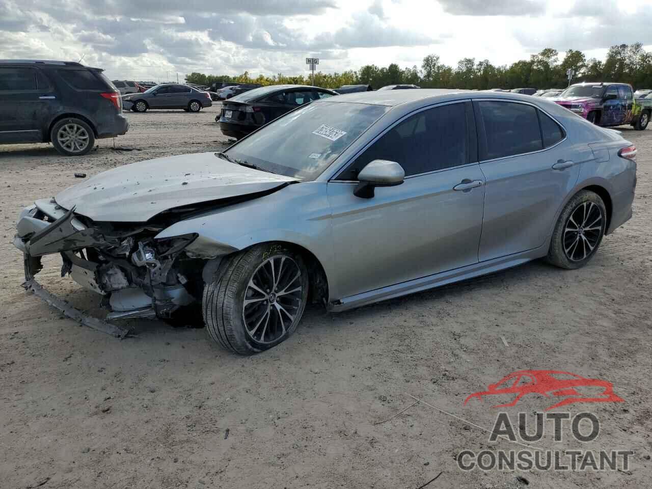 TOYOTA CAMRY 2020 - 4T1G11AK6LU334317