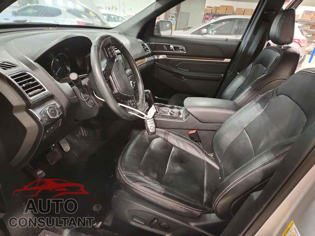 FORD EXPLORER 2019 - 1FM5K8F80KGB16042