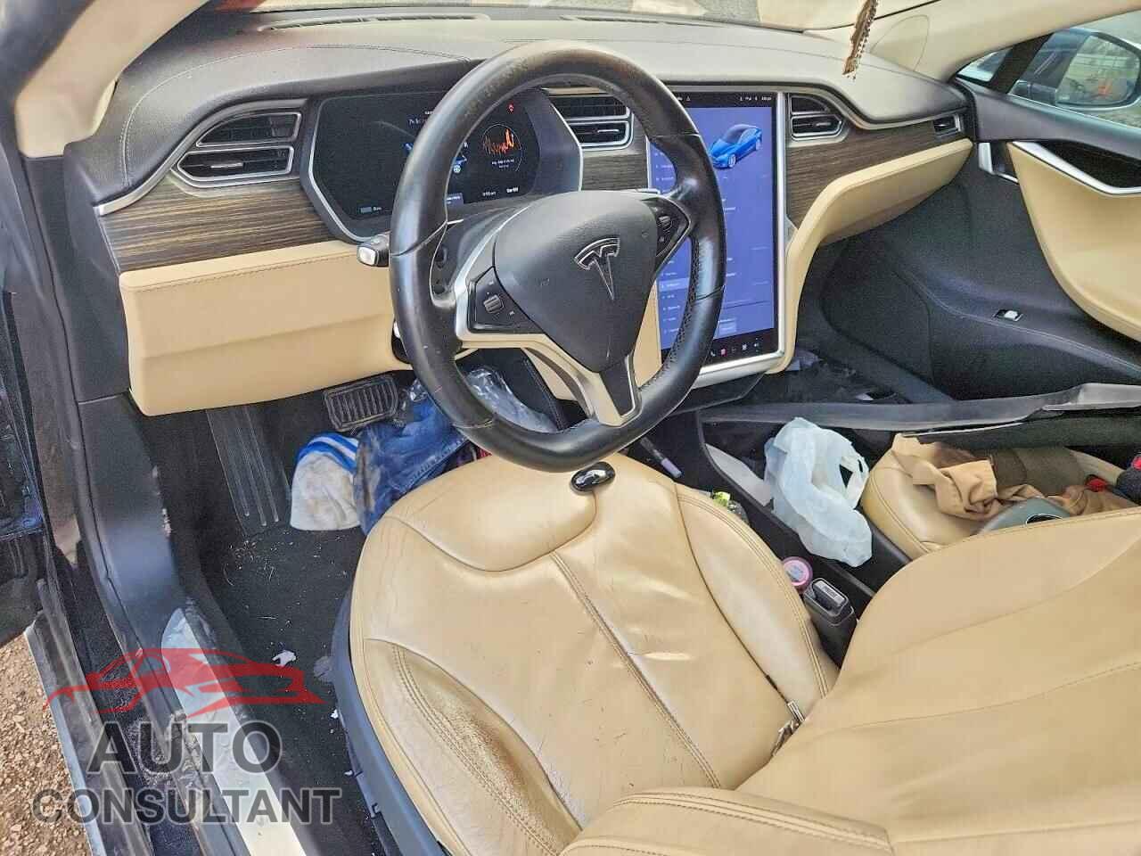 TESLA MODEL S 2014 - 5YJSA1S19EFP59594