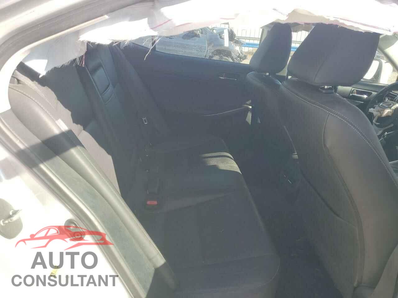 LEXUS IS 2016 - JTHBA1D24G5007911