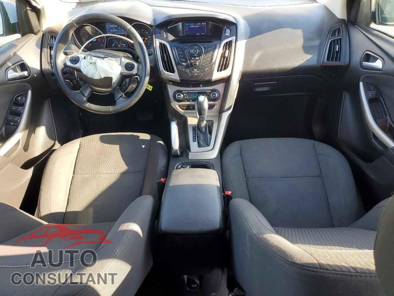 FORD FOCUS 2012 - 1FAHP3M25CL416534