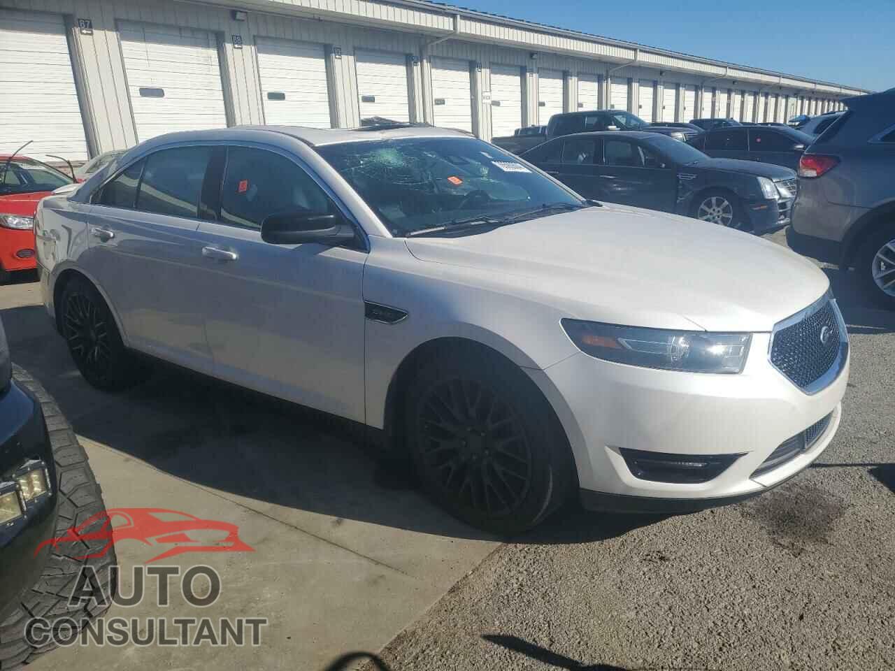 FORD TAURUS 2015 - 1FAHP2KT3FG189895