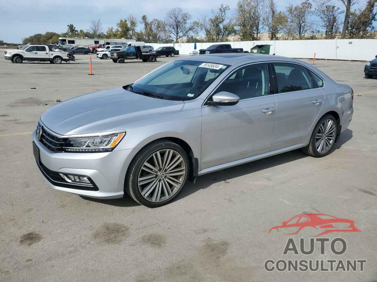 VOLKSWAGEN PASSAT 2017 - 1VWBT7A33HC030926