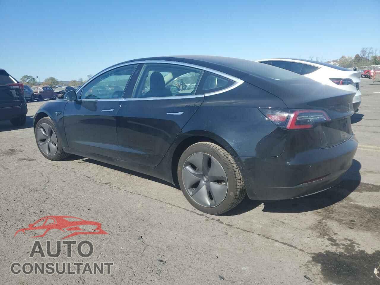 TESLA MODEL 3 2018 - 5YJ3E1EB0JF068283