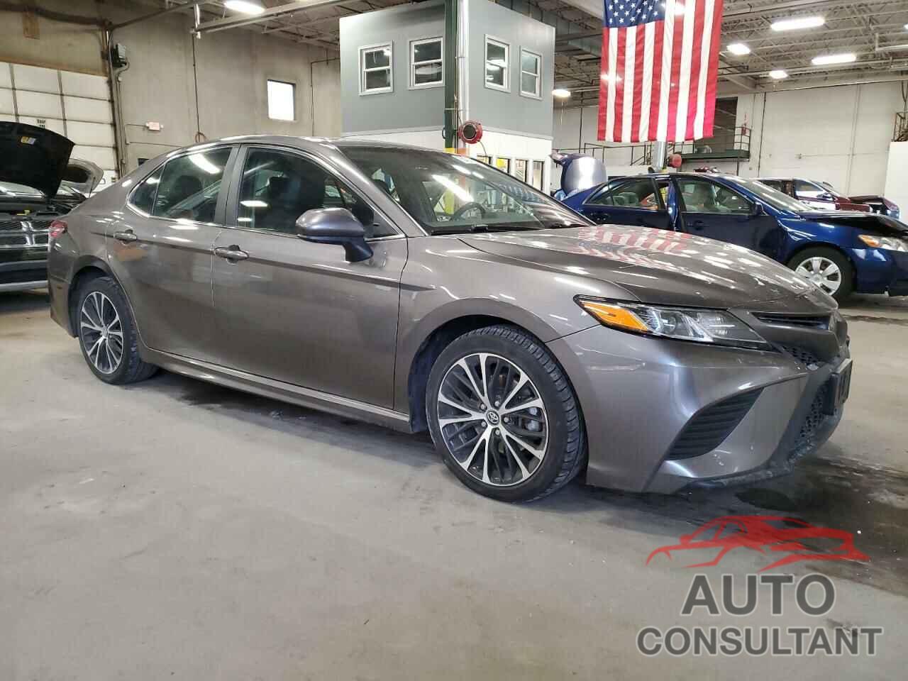 TOYOTA CAMRY 2020 - 4T1G11AK7LU927216