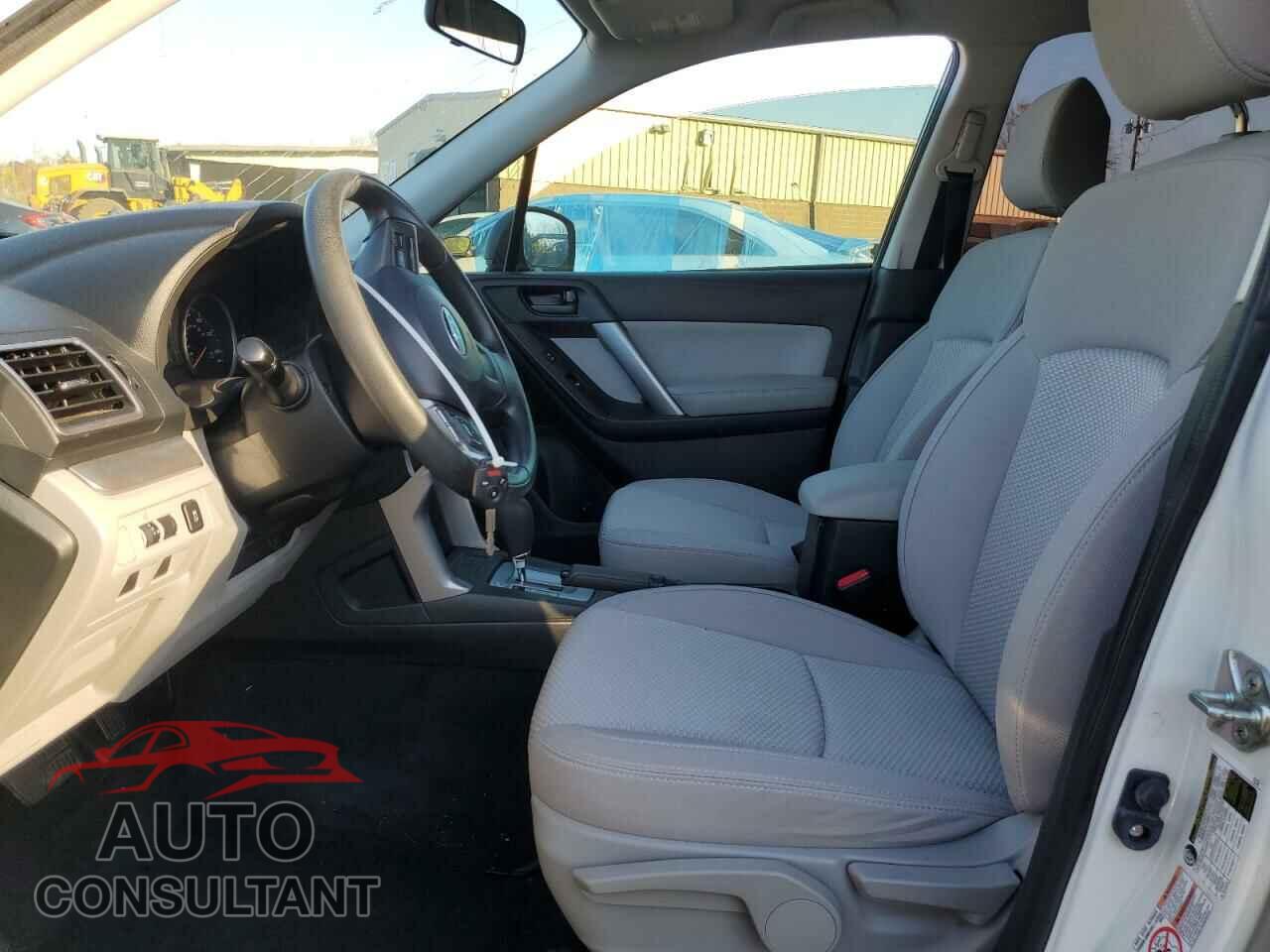 SUBARU FORESTER 2016 - JF2SJAAC5GH477170