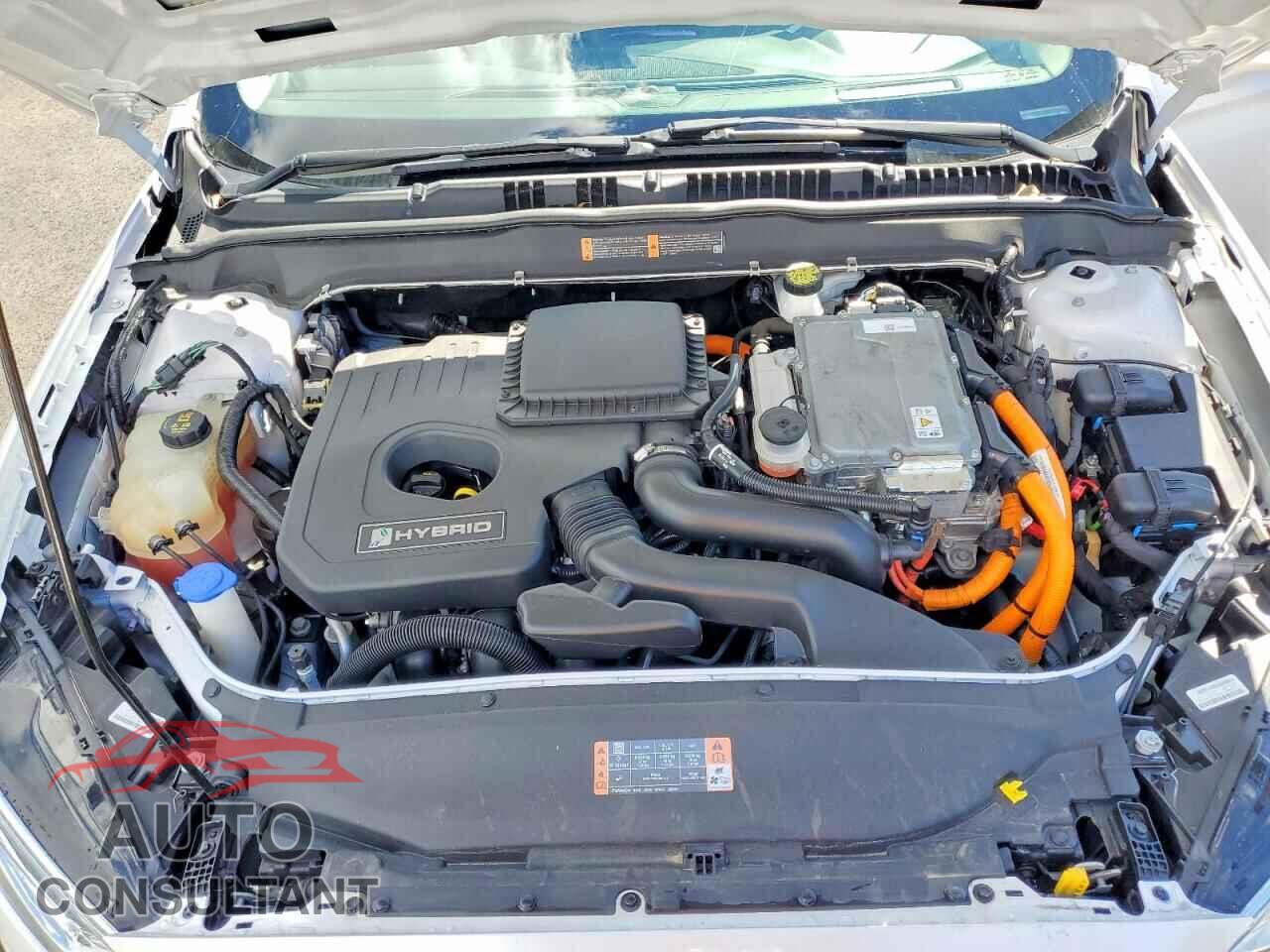 FORD FUSION 2020 - 3FA6P0MU3LR123711
