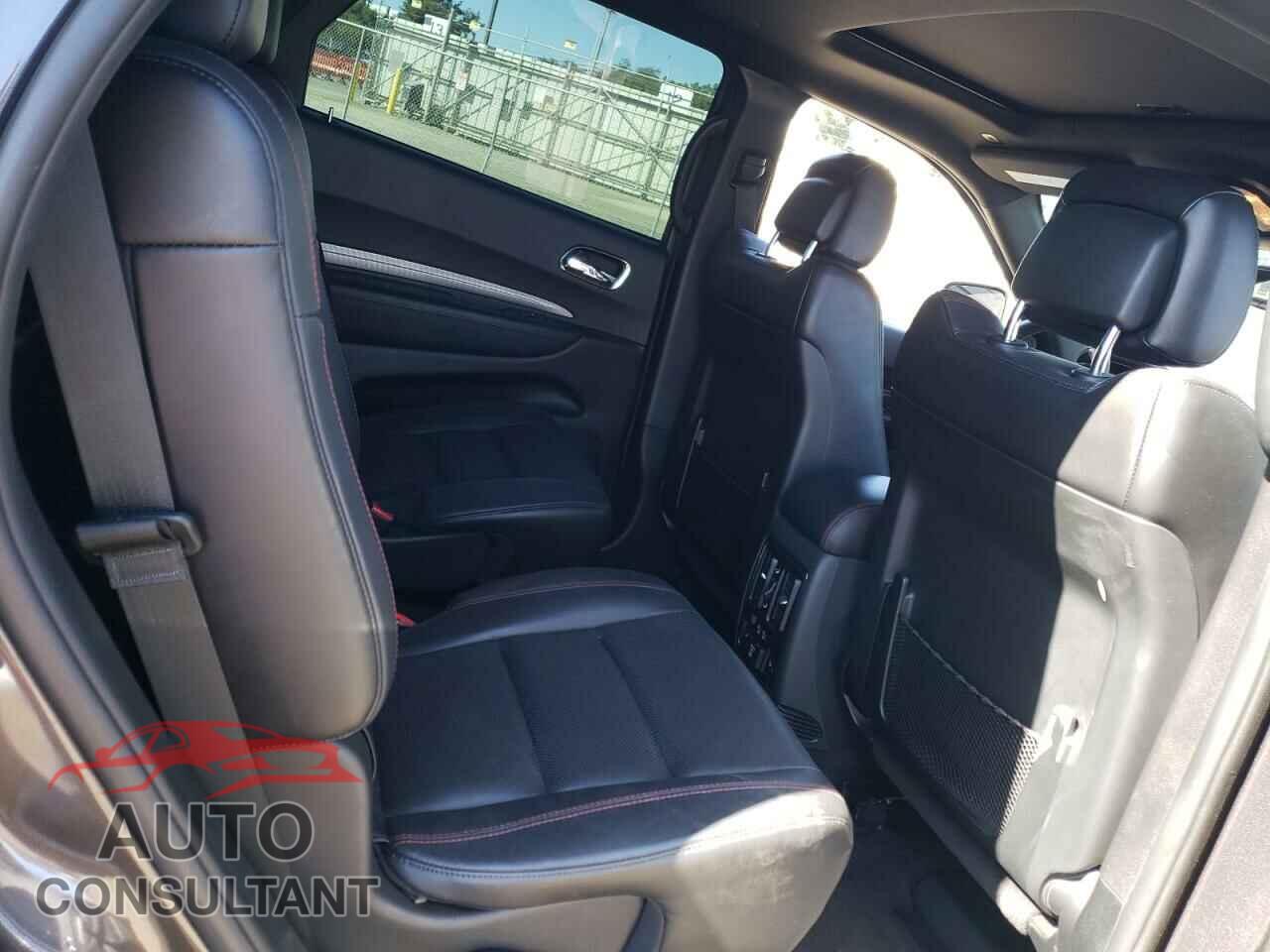 DODGE DURANGO 2018 - 1C4SDHCT4JC279101