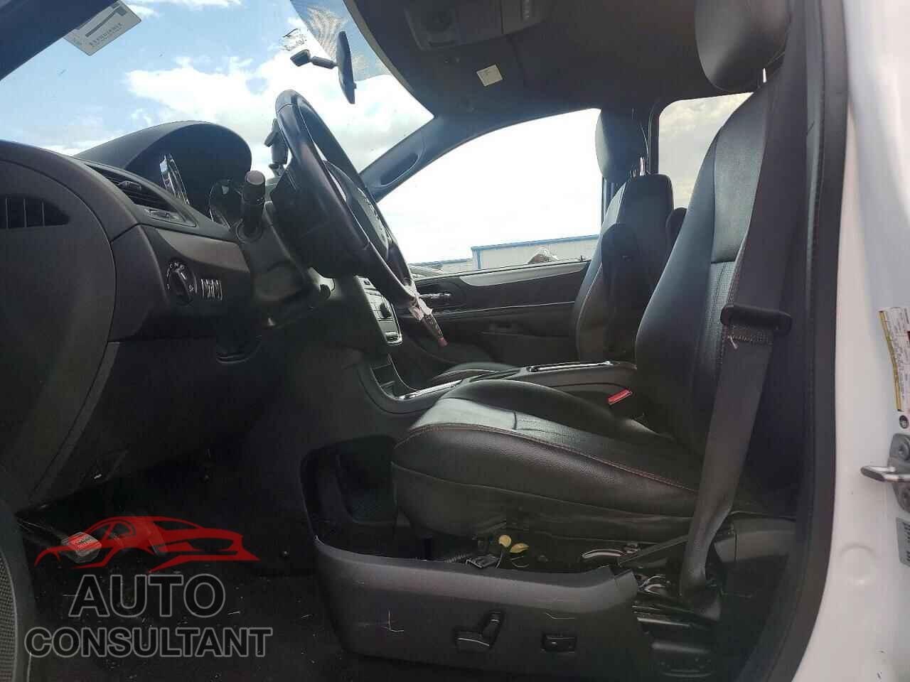 DODGE CARAVAN 2016 - 2C4RDGEG0GR345443