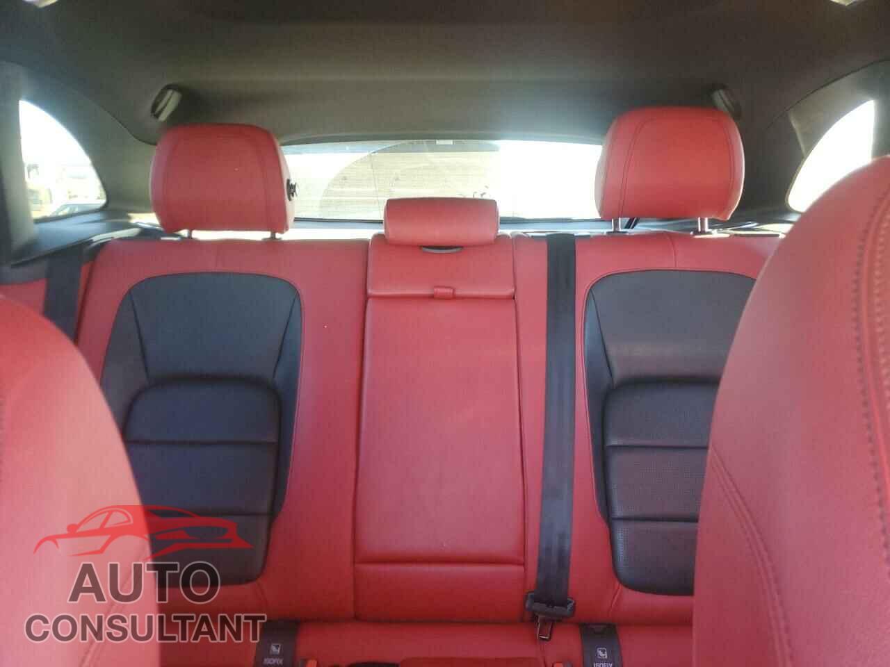 JAGUAR F-PACE 2017 - SADCM2BVXHA080259