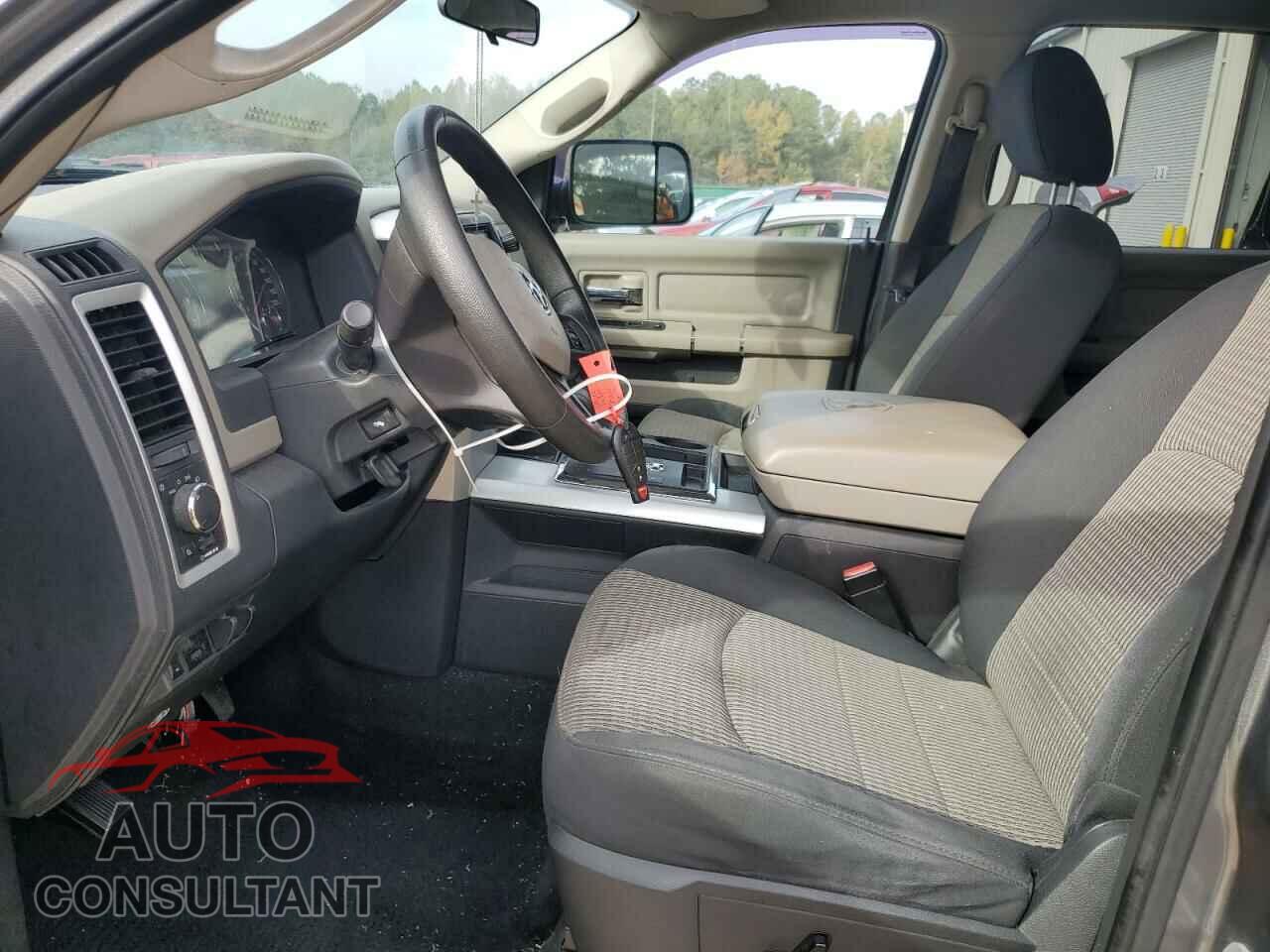 DODGE RAM 1500 2012 - 1C6RD7LT3CS112091