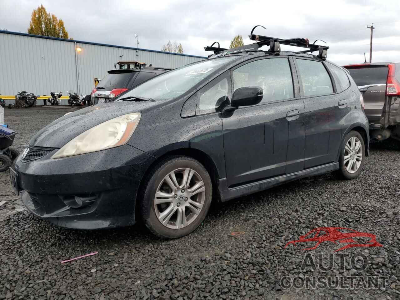 HONDA FIT 2011 - JHMGE8H58BC026568