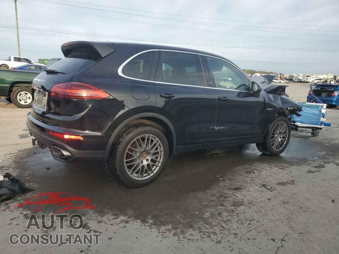PORSCHE CAYENNE 2016 - WP1AF2A27GKA42824