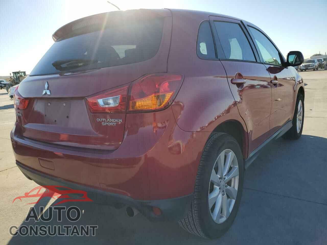 MITSUBISHI OUTLANDER 2015 - 4A4AP3AUXFE048399