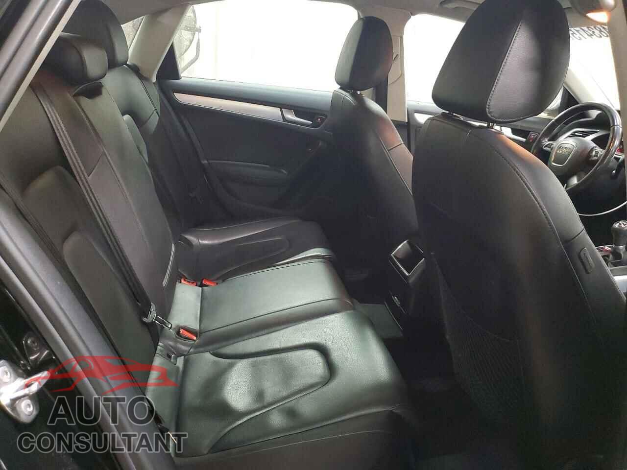 AUDI A4 2012 - WAUDFAFL4CA117552