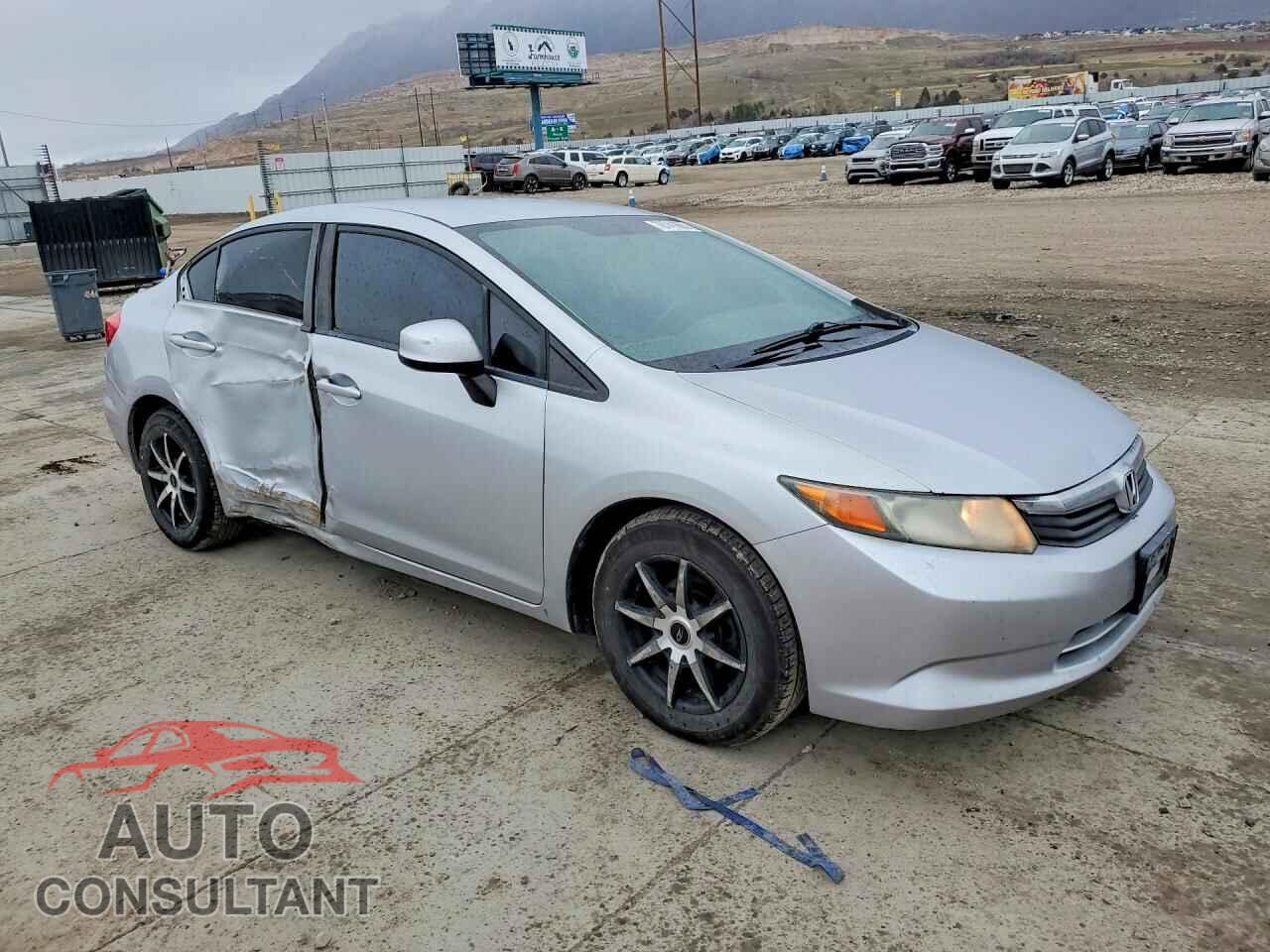 HONDA CIVIC 2012 - 2HGFB2F53CH565783
