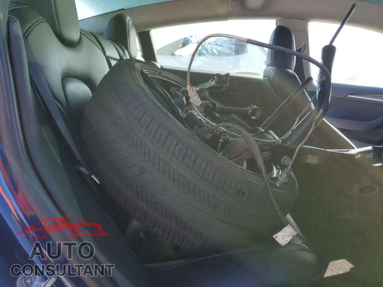 TESLA MODEL 3 2023 - 5YJ3E1EA3PF447990