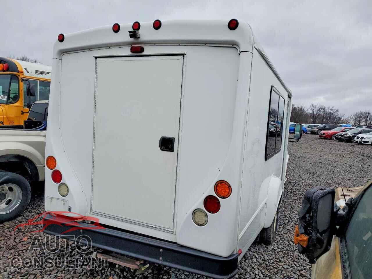 FORD ECONOLINE 2015 - 1FDWE3FL6FDA35024