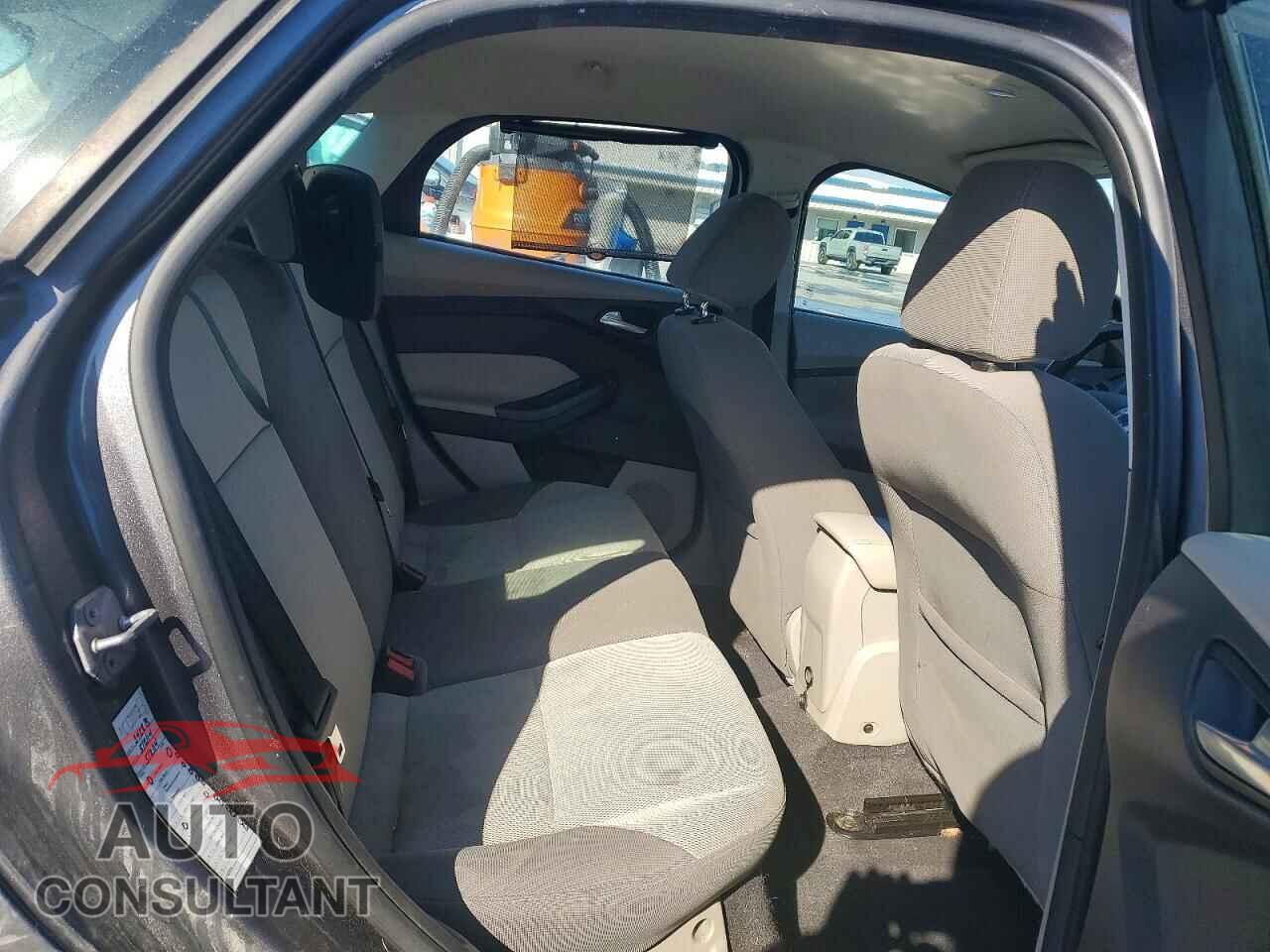 FORD FOCUS 2014 - 1FADP3K26EL314678