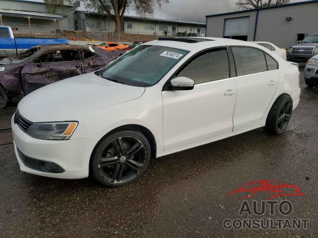 VOLKSWAGEN JETTA 2013 - 3VWLX7AJ9DM355242