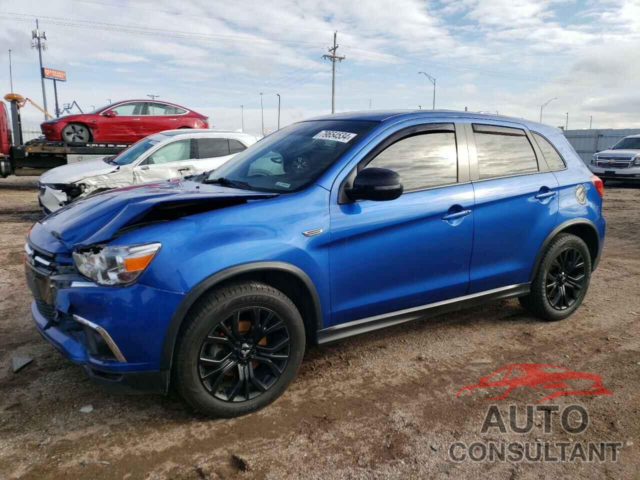 MITSUBISHI OUTLANDER 2018 - JA4AR3AU0JZ021032