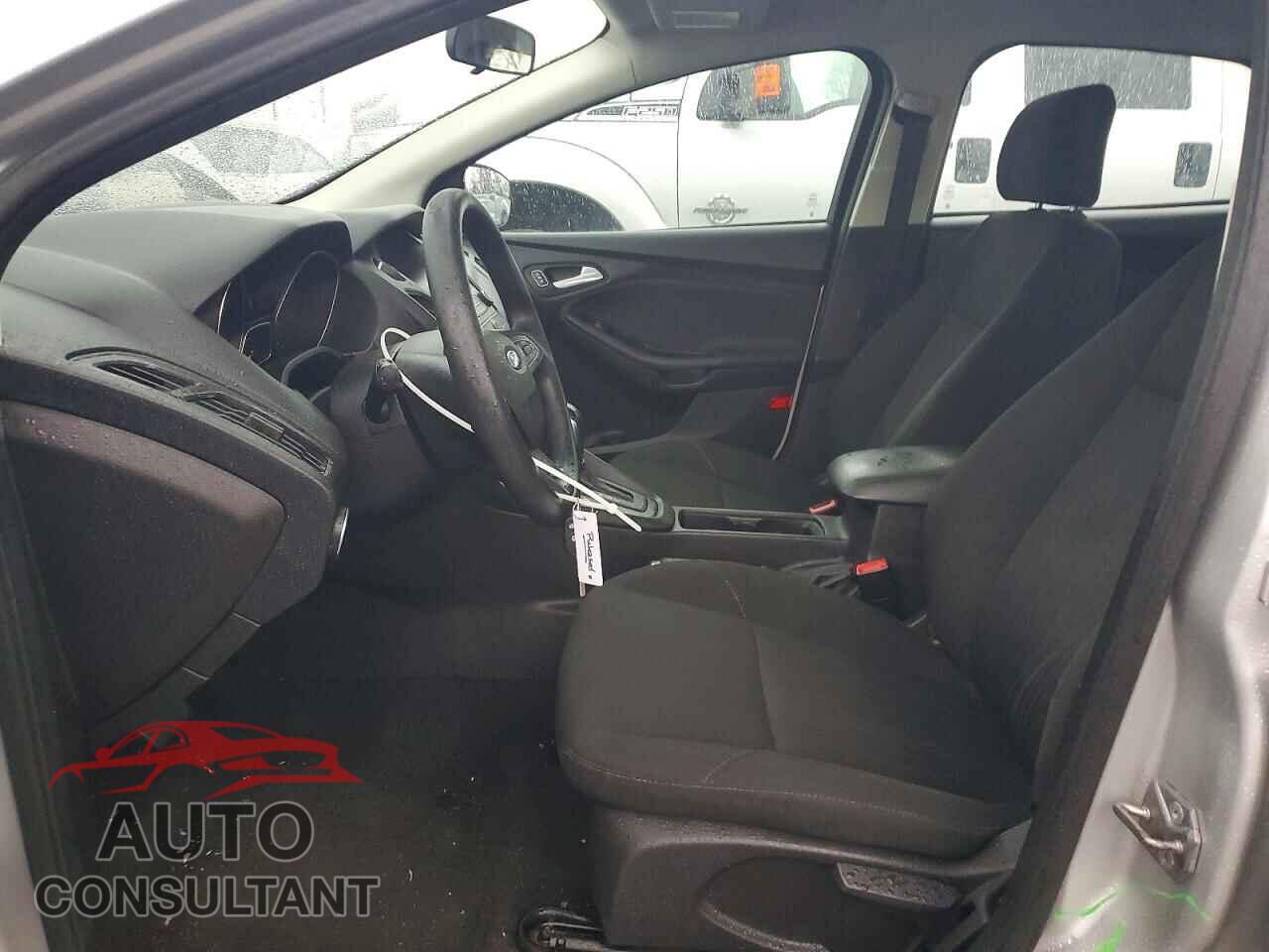 FORD FOCUS 2016 - 1FADP3F28GL320883
