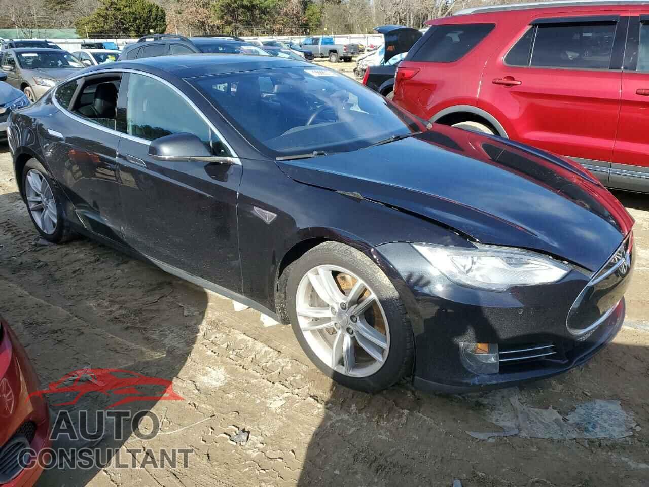 TESLA MODEL S 2016 - 5YJSA1E2XGF126786