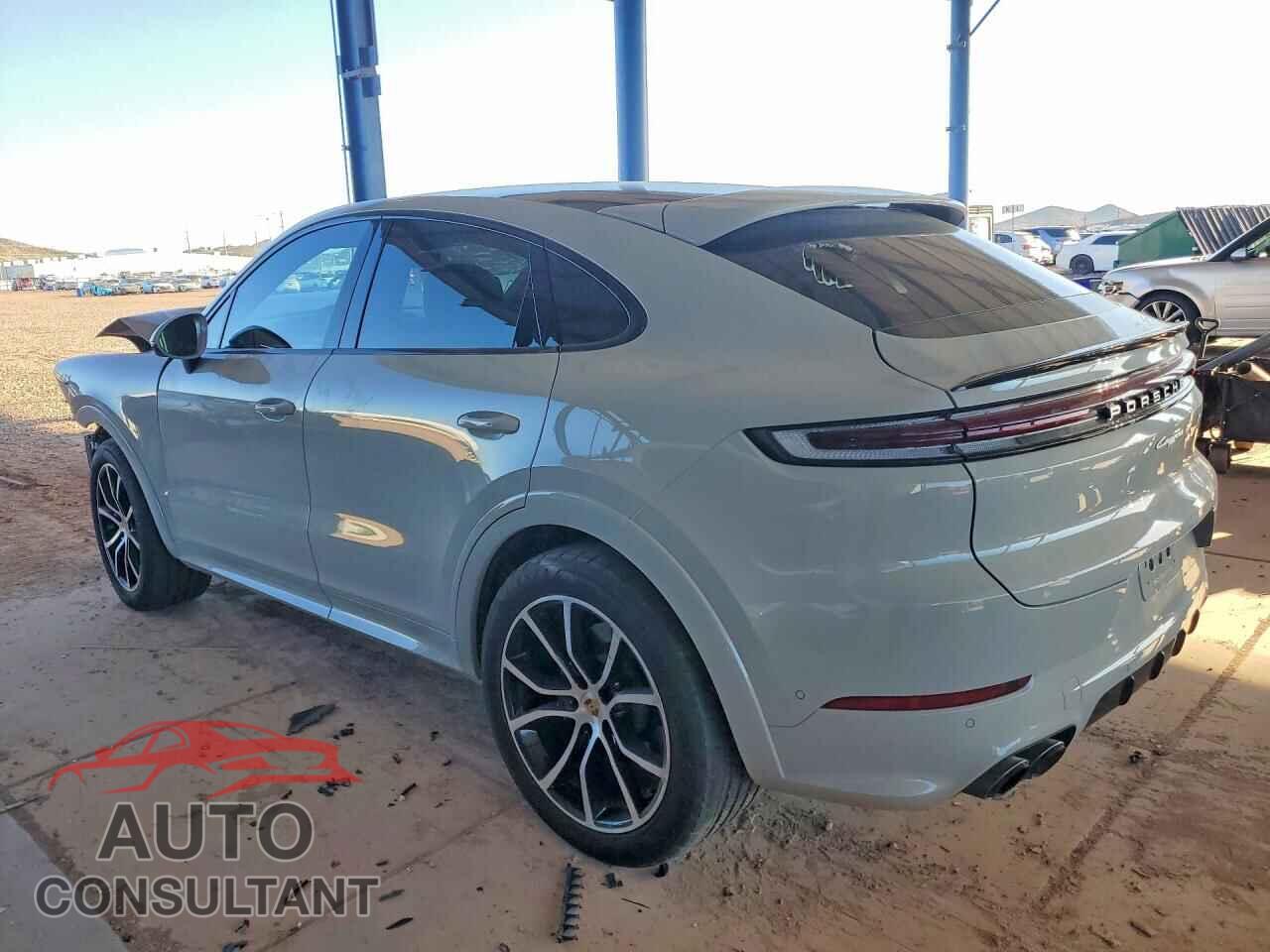 PORSCHE CAYENNE 2024 - WP1BA2AY8RDA51238