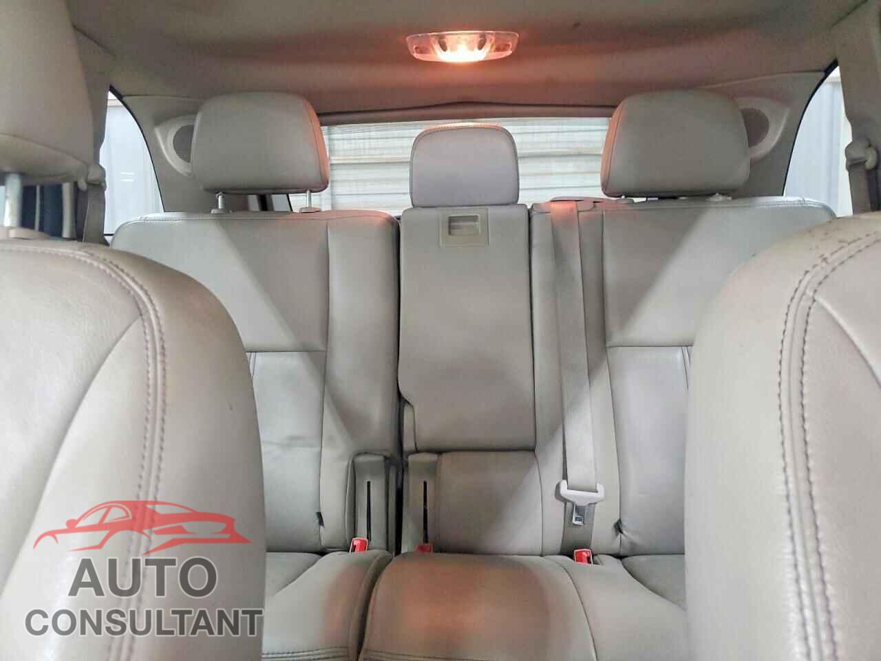 FORD EDGE 2011 - 2FMDK3KC2BBB20318