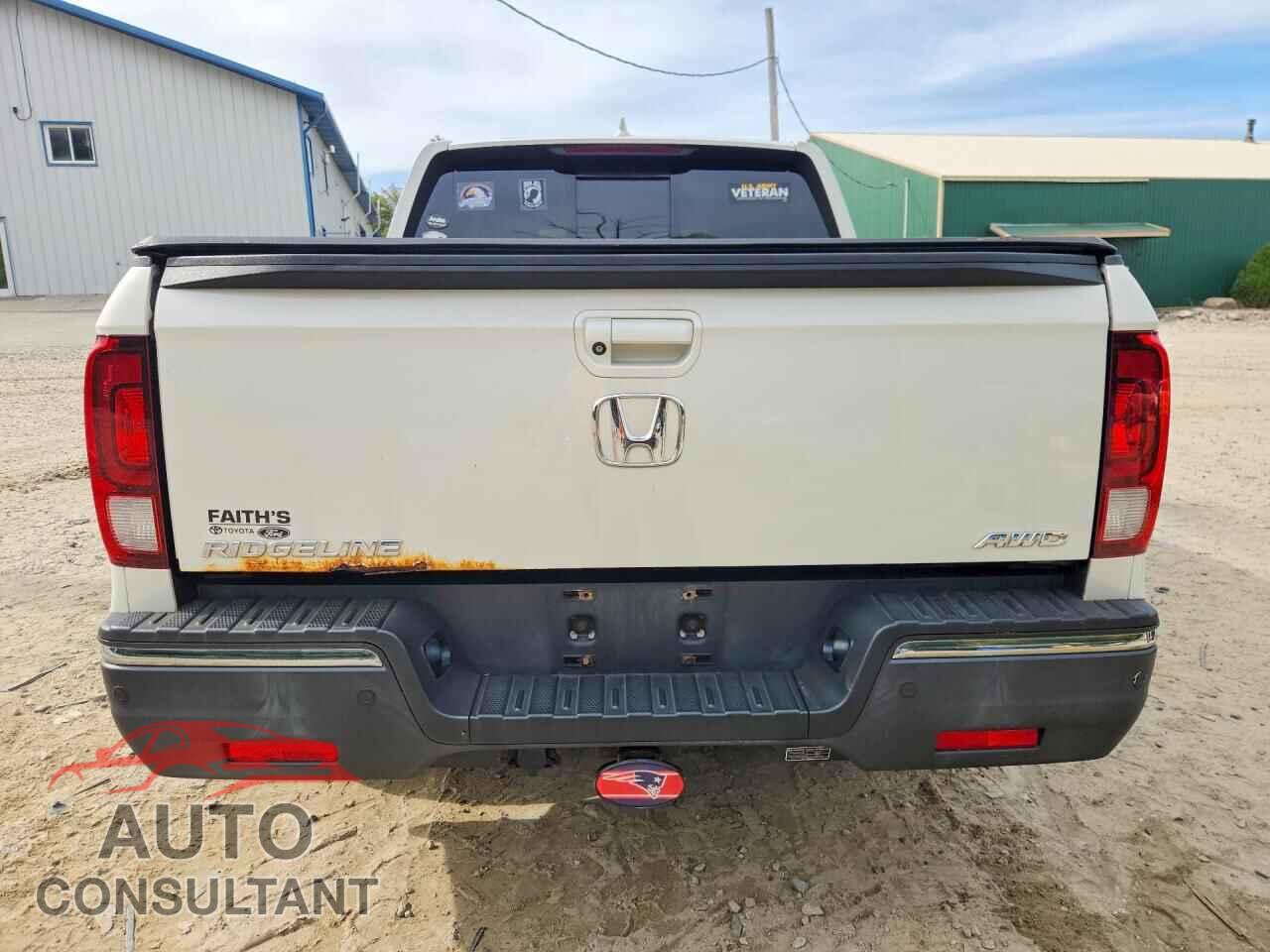 HONDA RIDGELINE 2017 - 5FPYK3F77HB031821