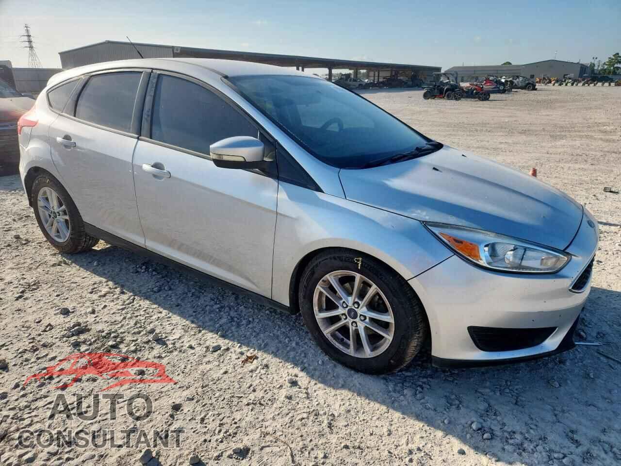 FORD FOCUS 2016 - 1FADP3K23GL337385
