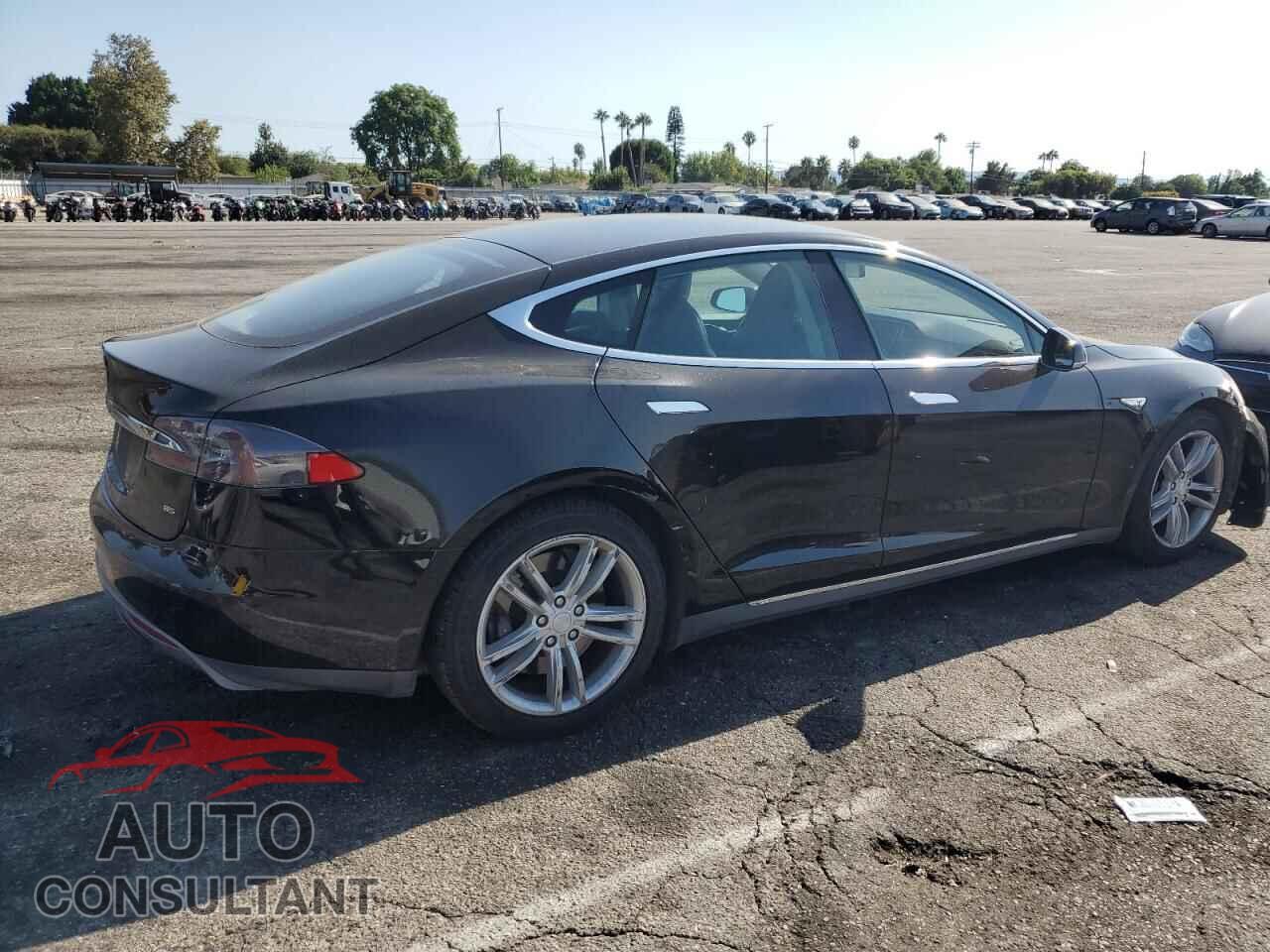 TESLA MODEL S 2015 - 5YJSA1H14FF099974