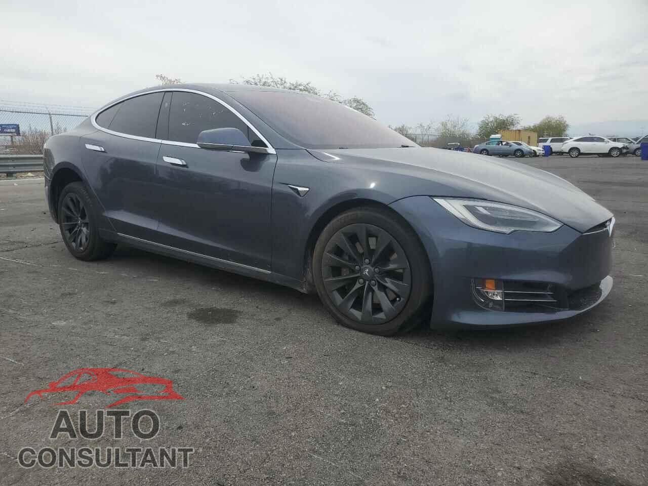 TESLA MODEL S 2020 - 5YJSA1E26LF363317