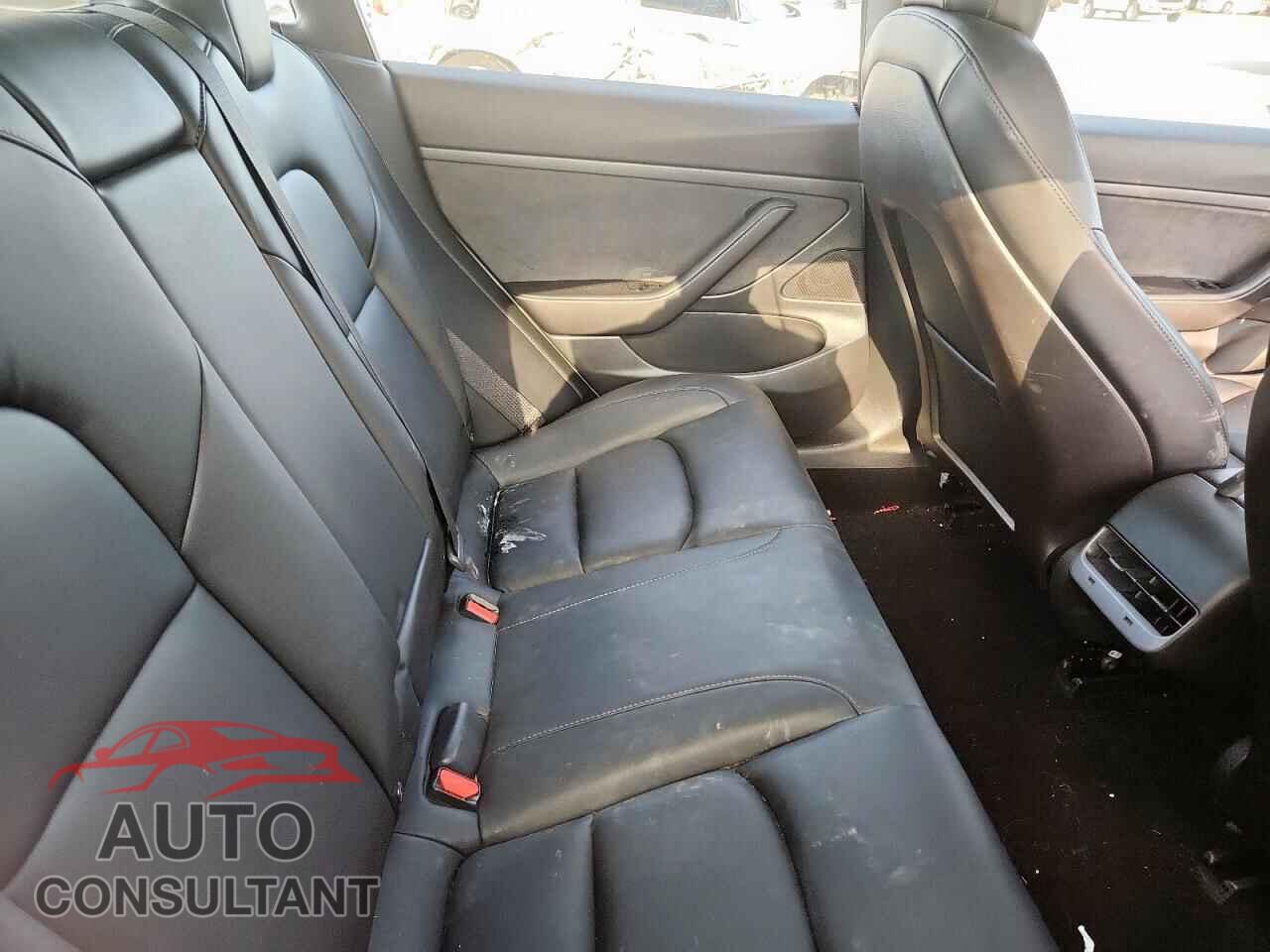 TESLA MODEL 3 2020 - 5YJ3E1EA2LF597745