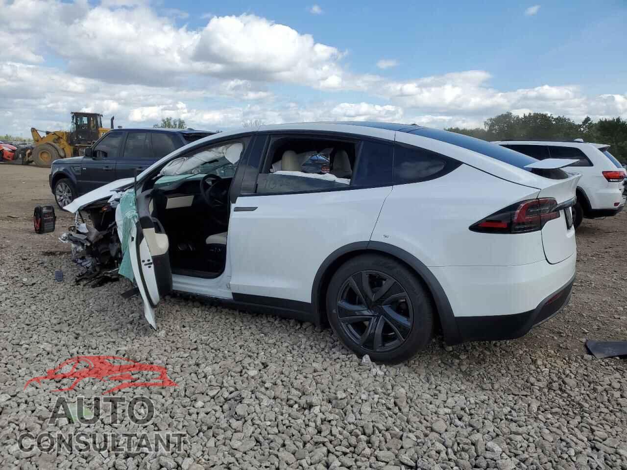 TESLA MODEL X 2026 - 7SAXCAE54TF475868