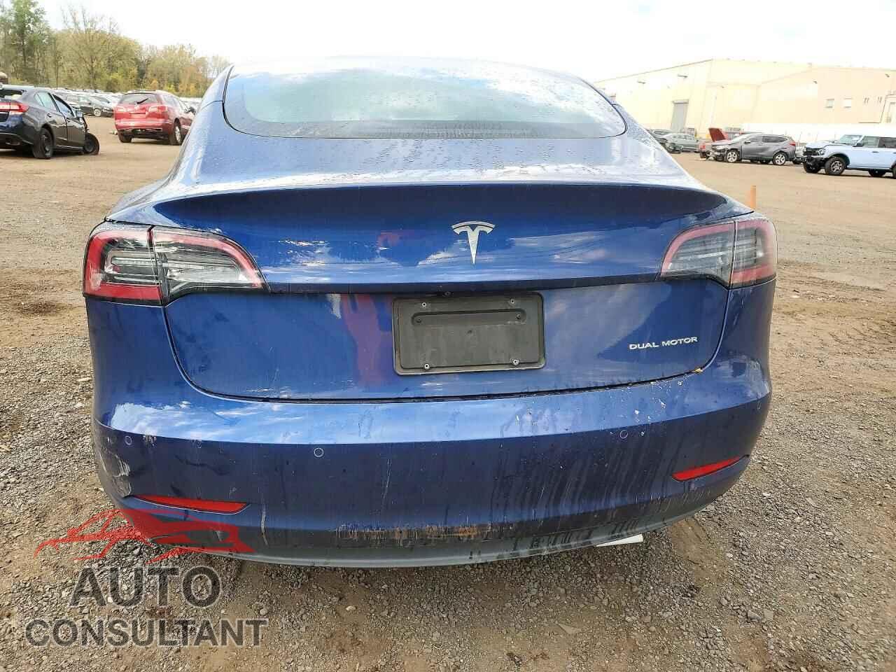 TESLA MODEL 3 2021 - 5YJ3E1EB4MF019754