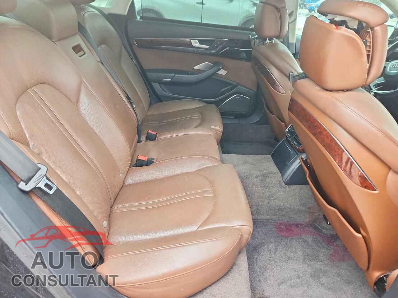AUDI A8 2011 - WAURVAFD6BN013329