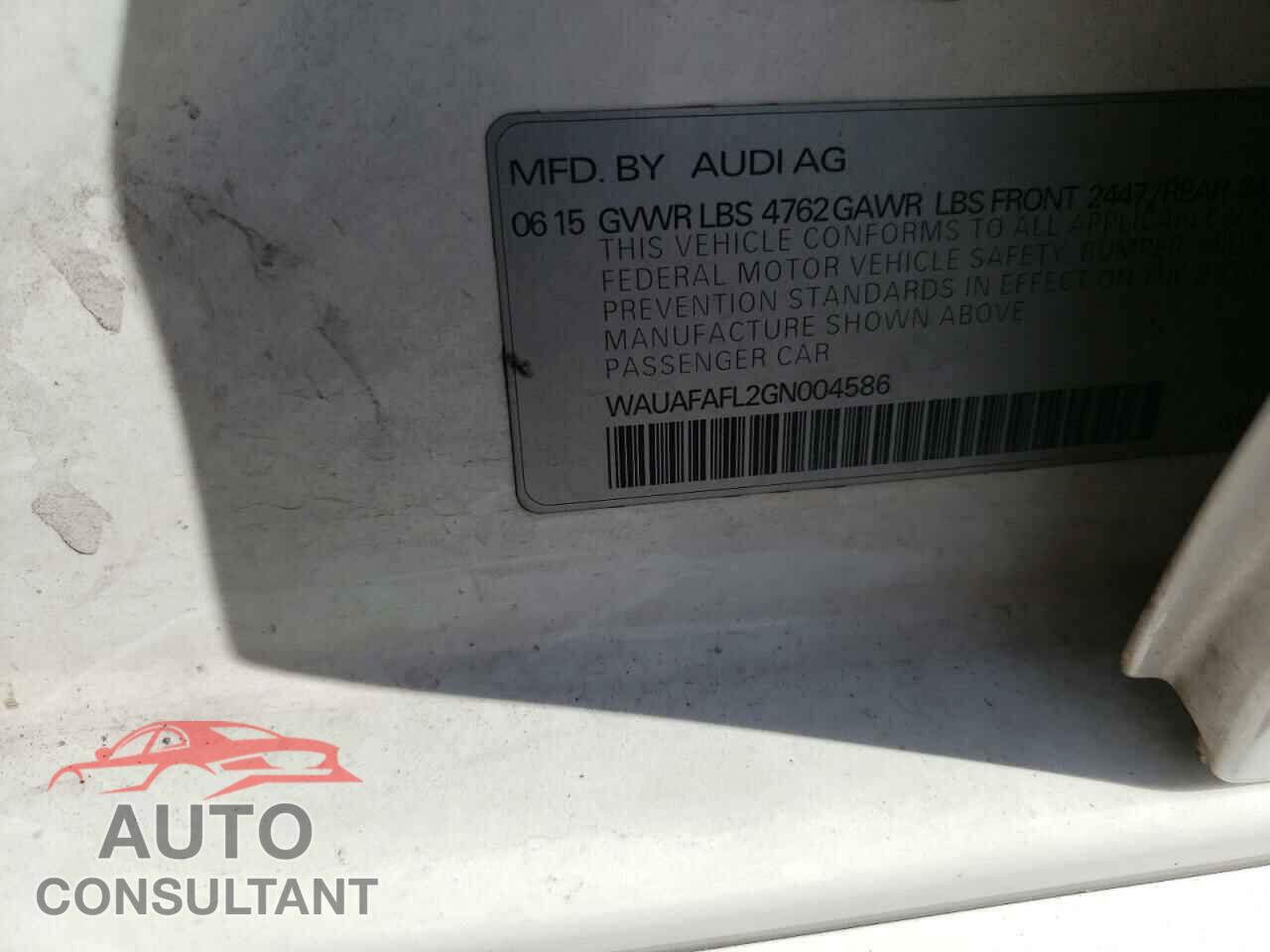 AUDI A4 2016 - WAUAFAFL2GN004586