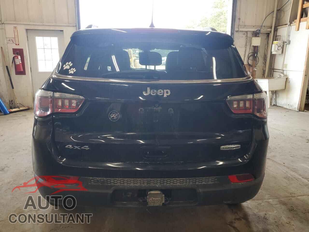 JEEP COMPASS 2017 - 3C4NJDBB4HT660291