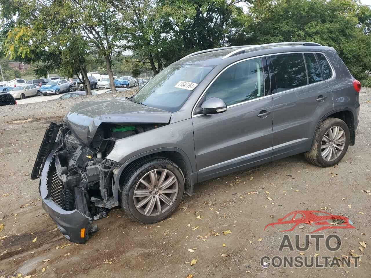 VOLKSWAGEN TIGUAN 2016 - WVGBV7AX1GW579730