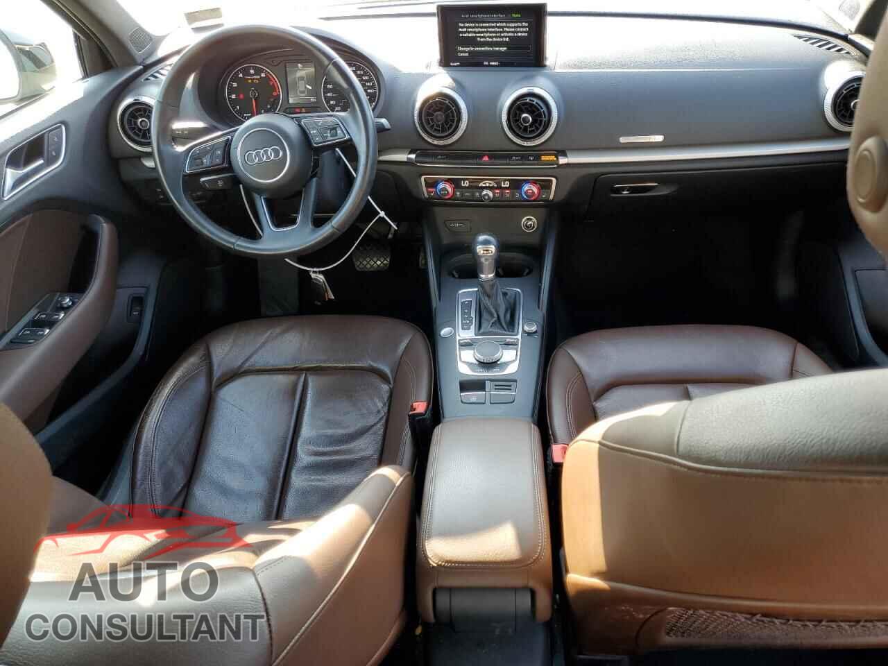 AUDI A3 2017 - WAUB8GFF2H1042842