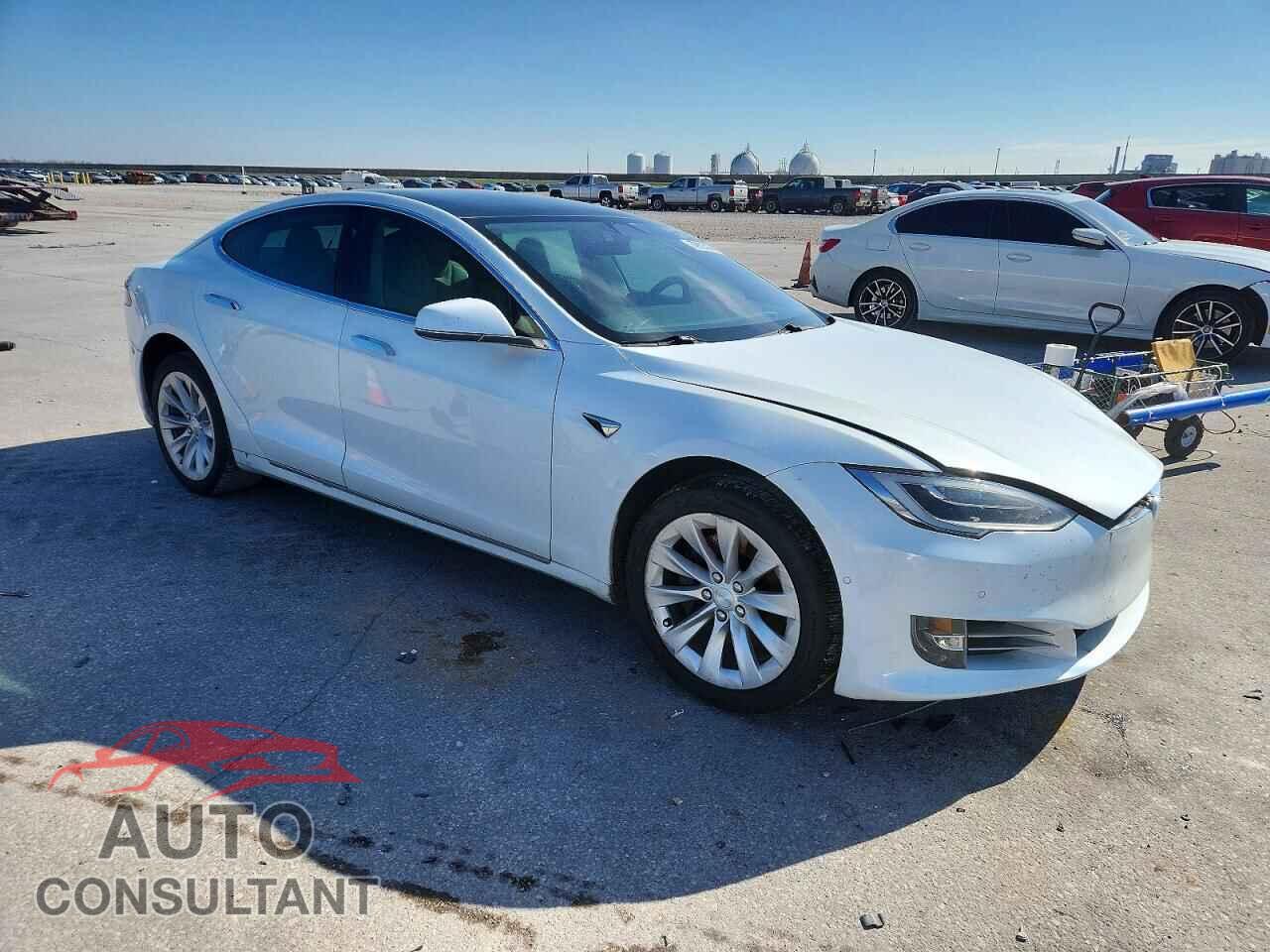 TESLA MODEL S 2018 - 5YJSA1E20JF264277
