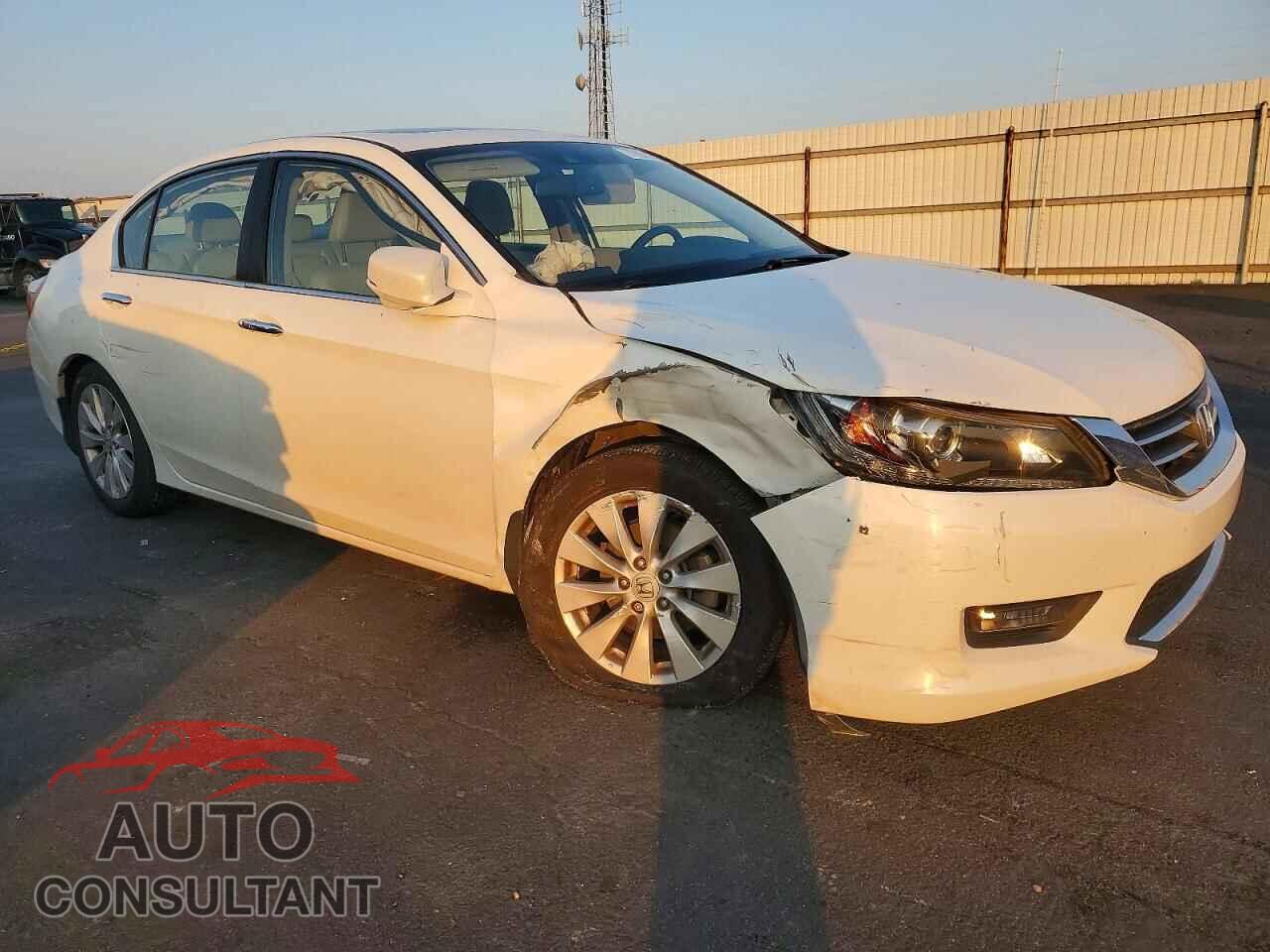 HONDA ACCORD 2015 - 1HGCR2F81FA028583