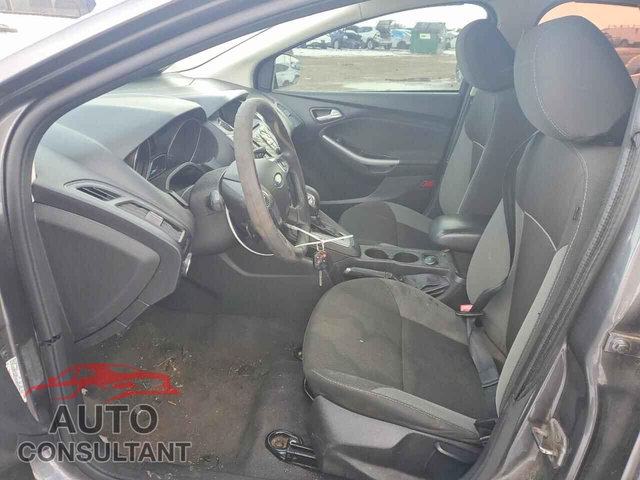 FORD FOCUS 2013 - 1FADP3F22DL252995