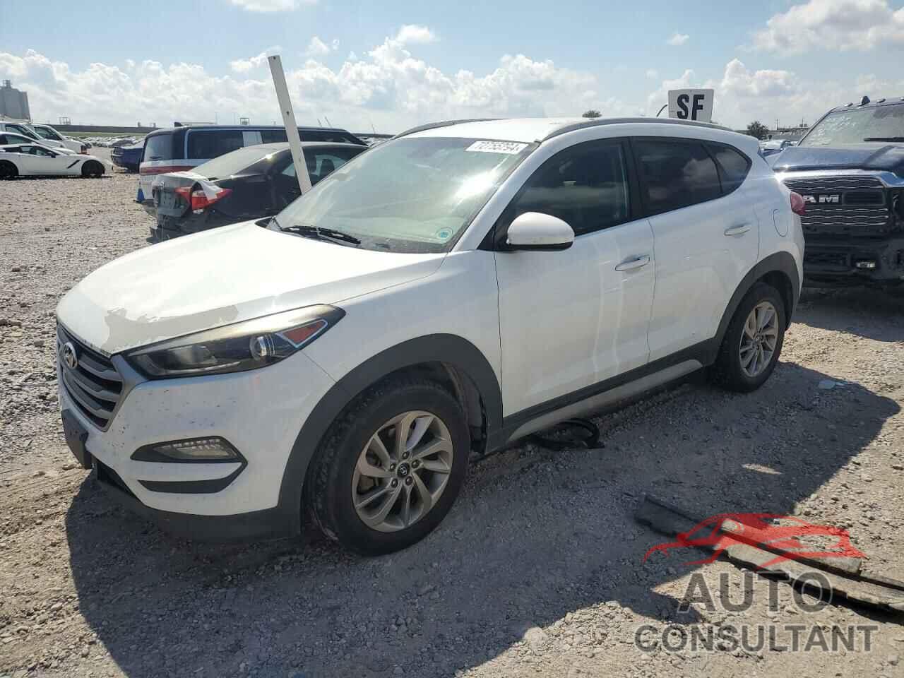 HYUNDAI TUCSON 2017 - KM8J33A48HU442183