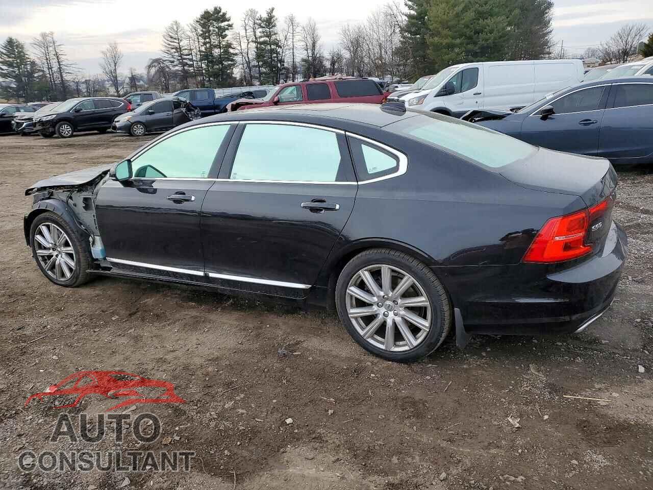 VOLVO S90 2018 - LVY992MLXJP030945