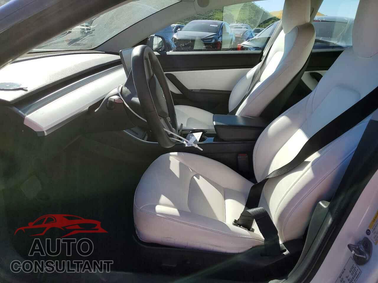 TESLA MODEL 3 2020 - 5YJ3E1EA7LF615690
