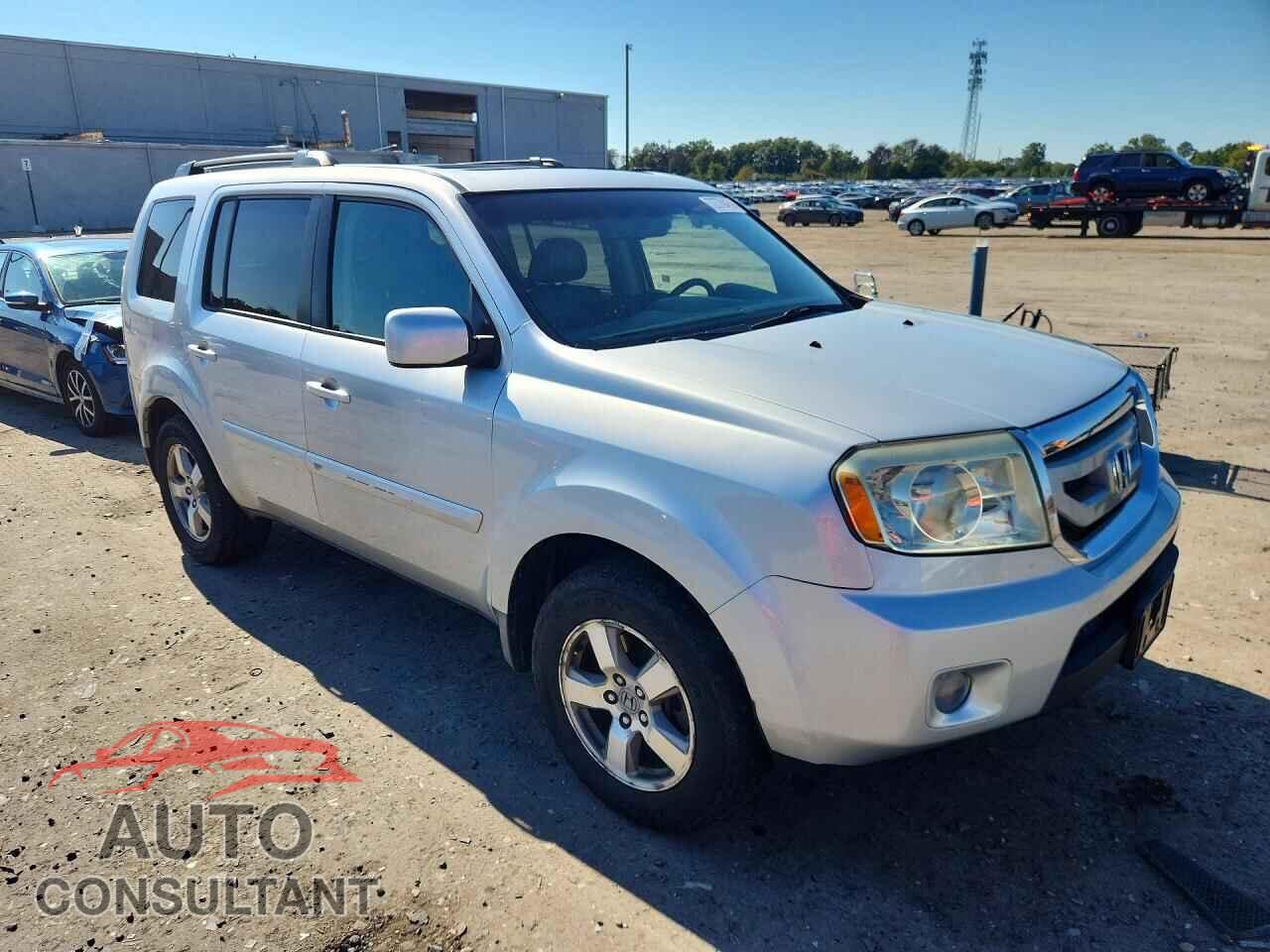 HONDA PILOT 2009 - 5FNYF48649B017920
