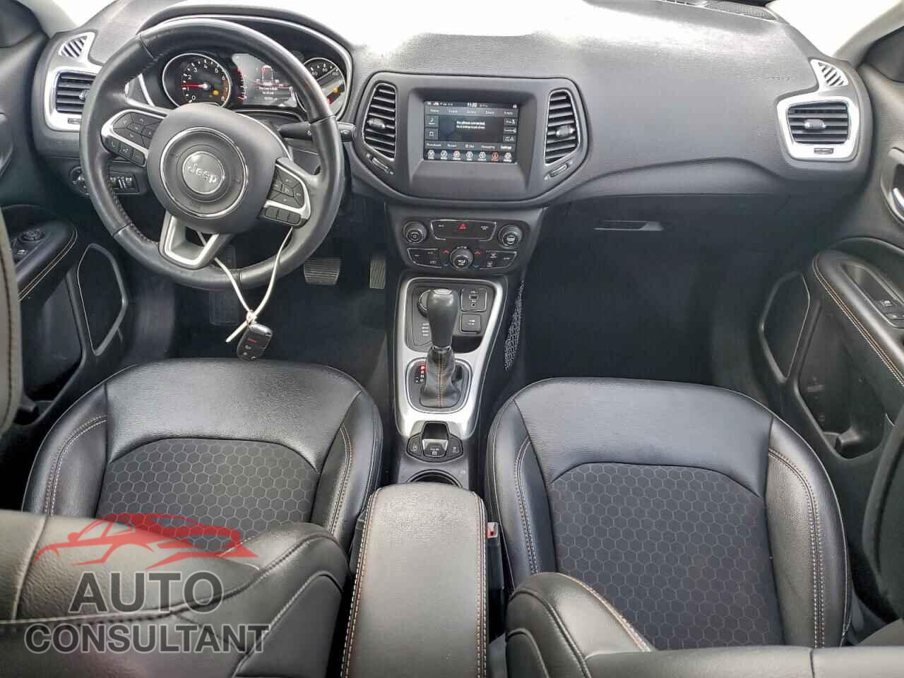 JEEP COMPASS 2019 - 3C4NJDBB2KT735741